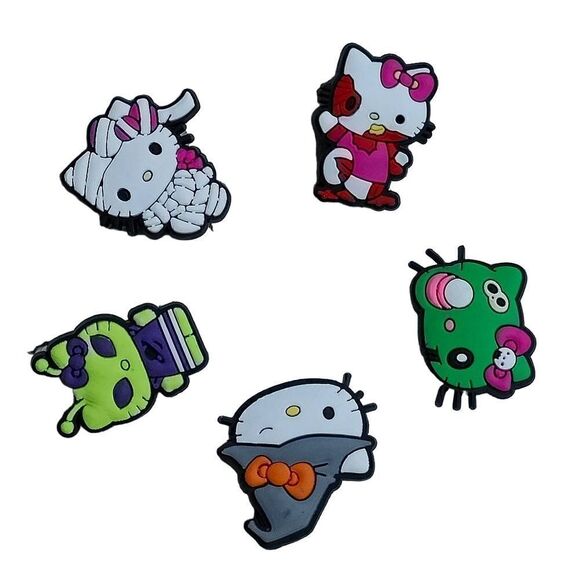 Hello Kitty Sanrio 5 PC Bundle Croc Charm Jibitz - Picture 1 of 2